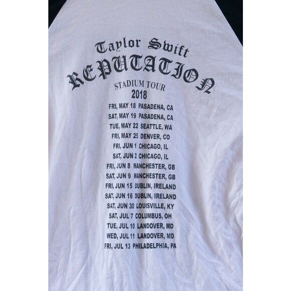 Taylor Swift Reputation Tour White T-Shirt Size S - Picture 6 of 6